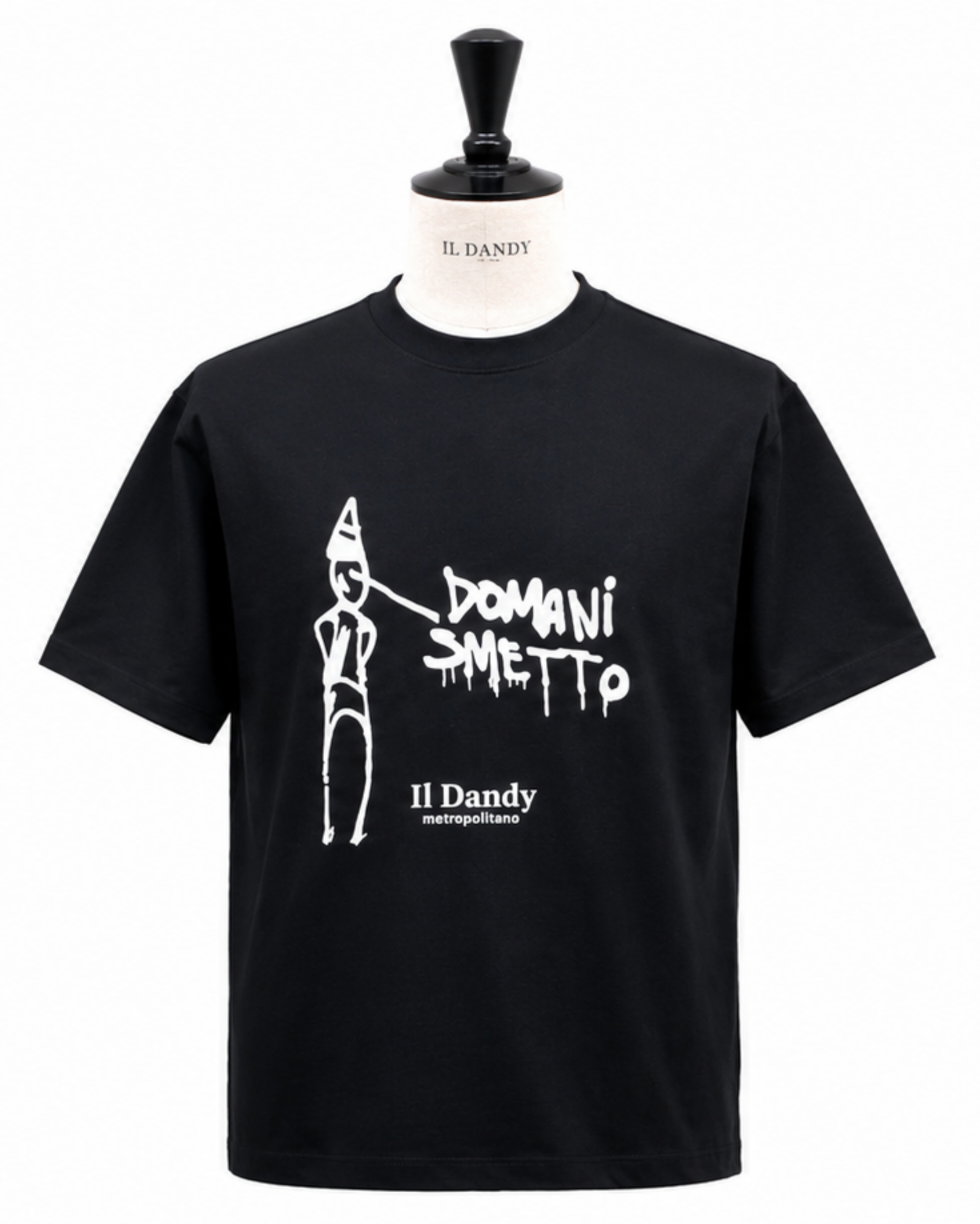 T-shirt Uomo Nera "Il Dandy Metropolitano" - Grafica Ironica "Domani Smetto"
